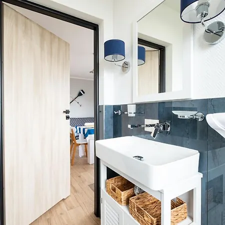 בית נופש Bursztynowa Przystan 18 *