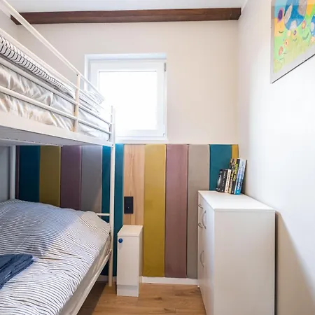 Bursztynowa Przystan 18